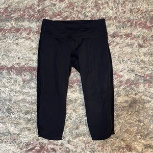 Lululemon cropped luxtreme leggings 8